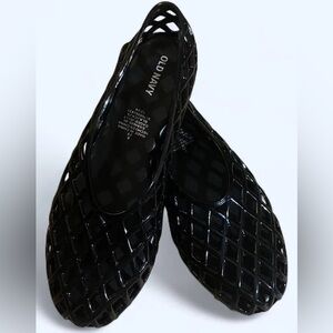 Old Navy Shiny Black Jelly lattice flats
